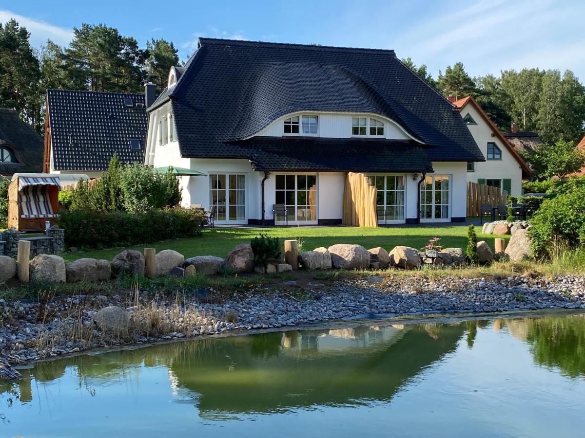 Ferien-Im-Duenenhaus Lasse Glowe Buitenkant foto